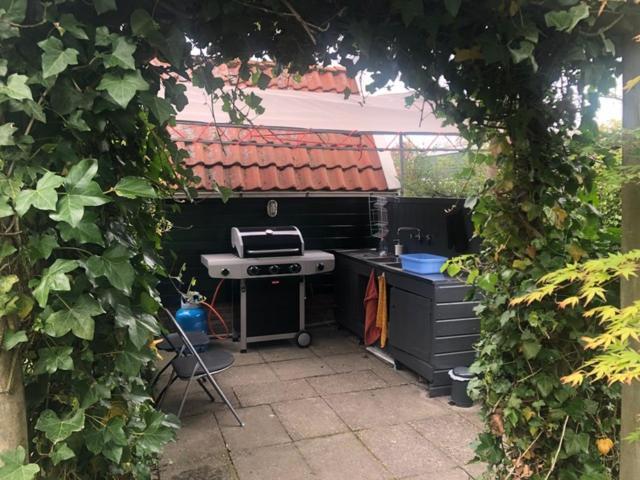 Overnachten In Een Luxe Yurt! Zonnemaire Exterior foto